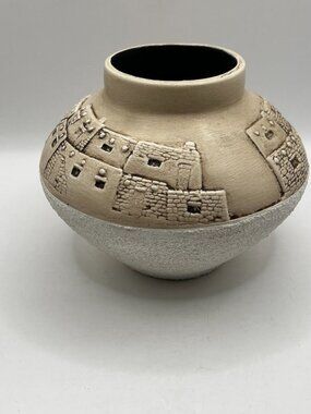 Zuni Native American Pottery Signed Vernon & Desiree Calavaza Pueblo Relief Vase